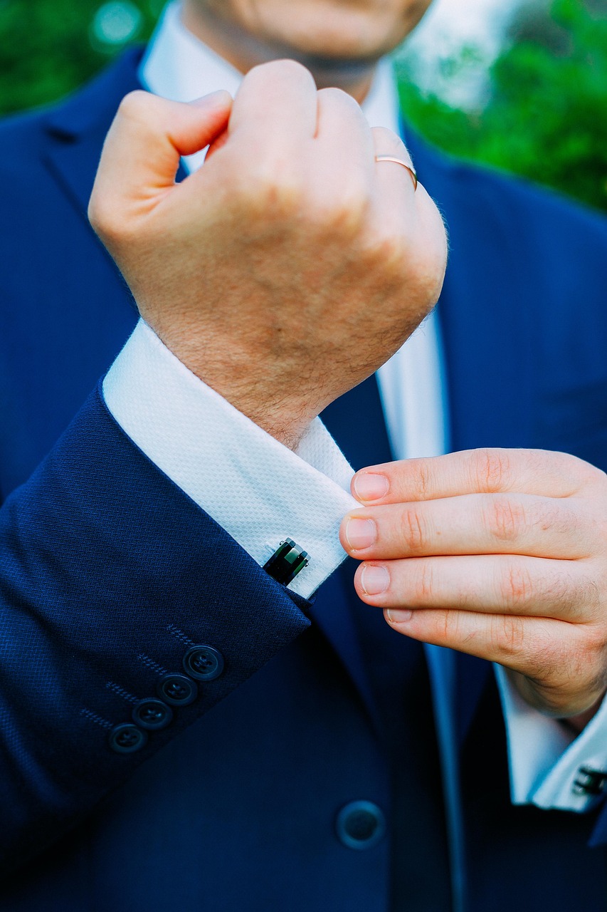 李鐘碩與韓孝珠的最新消息，戀情進展與作品動態(tài)星光閃耀揭秘