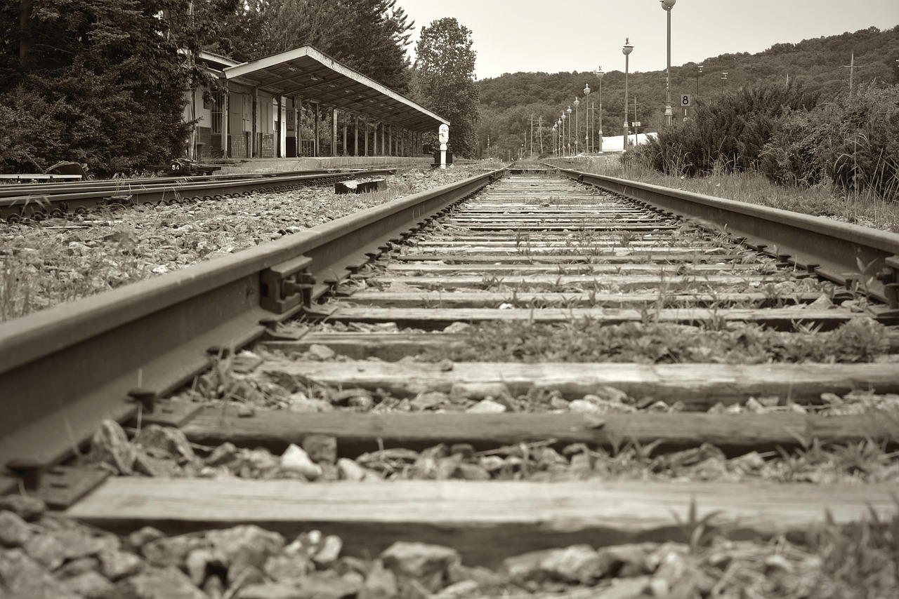 京張城際鐵路邁向智能化與高速化的里程碑進(jìn)展揭秘