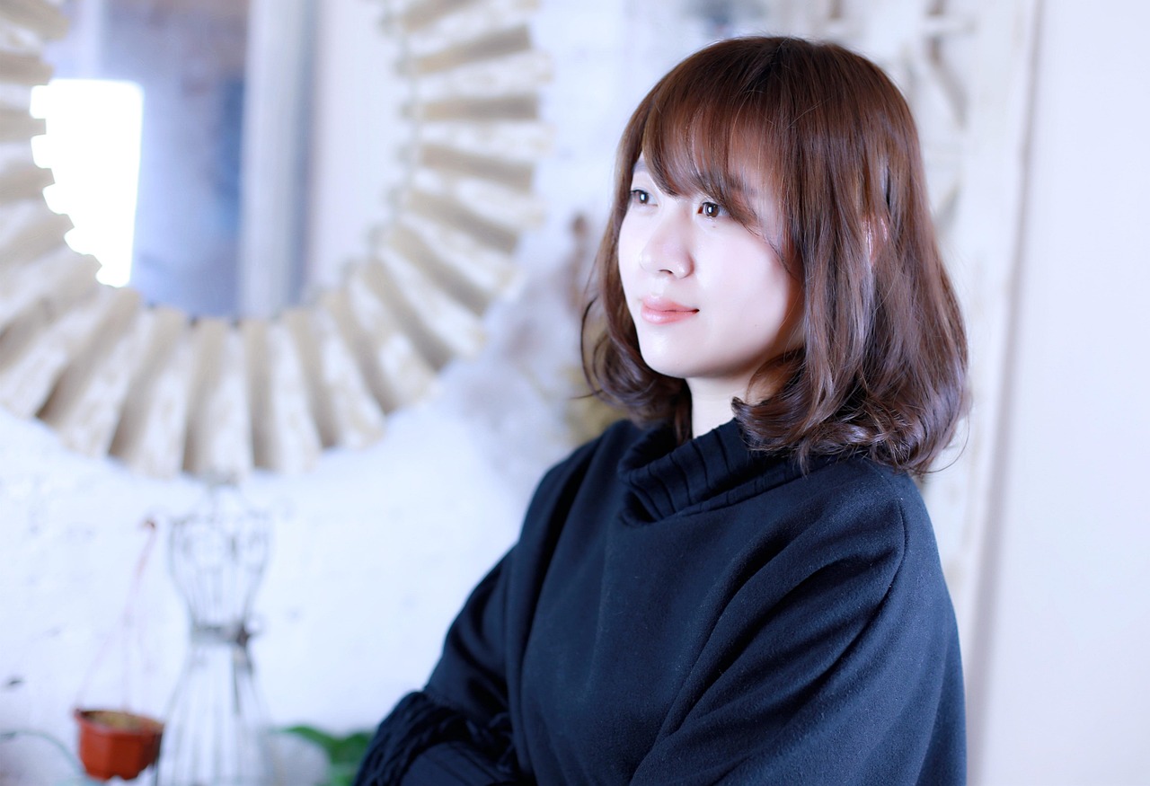 周冬雨最新發(fā)型DIY教程與時(shí)尚指南，輕松打造魅力發(fā)型！